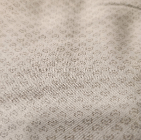 Queen Size Light Blue Sheet Set, Includes Flat, Fitted, and Two Pillowcases - Picture 3 of 6